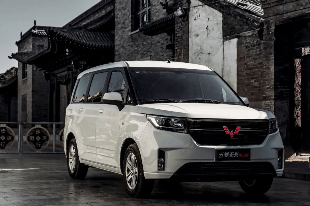 上海国际车展|最不值得购买的mpv:五菱宏光plus,"顽疾"不少