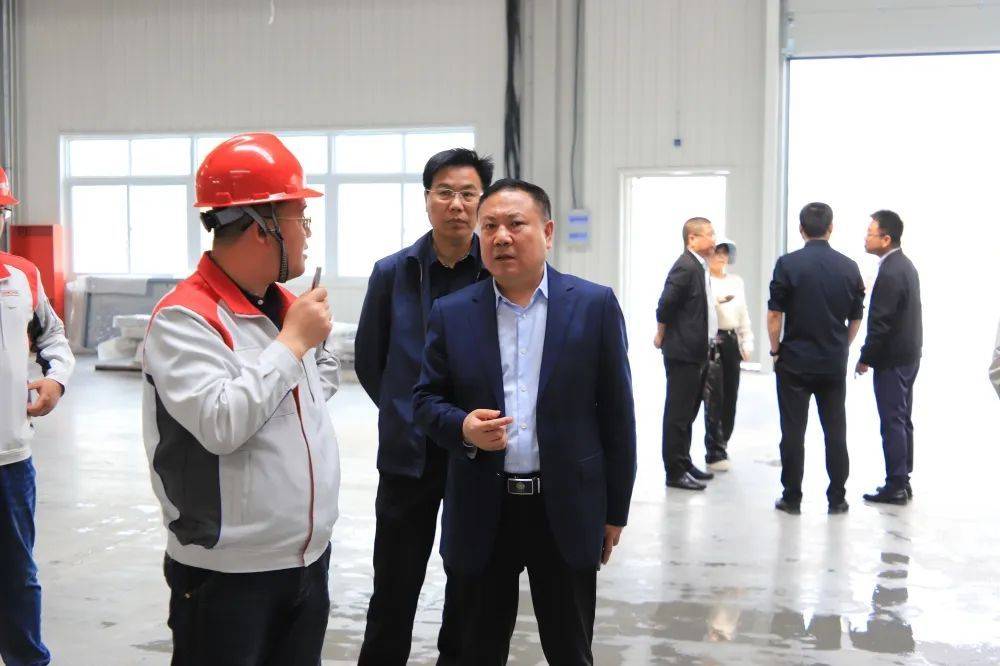 陈启富调研督导重点项目建设情况_问题_一行_设备