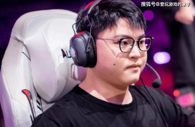 lol:uzi确定复出了?