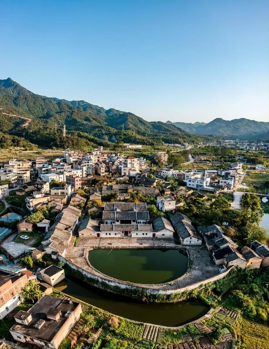 独特布局,民风淳朴的百年古村——邹家围_龙屋_建筑_结构