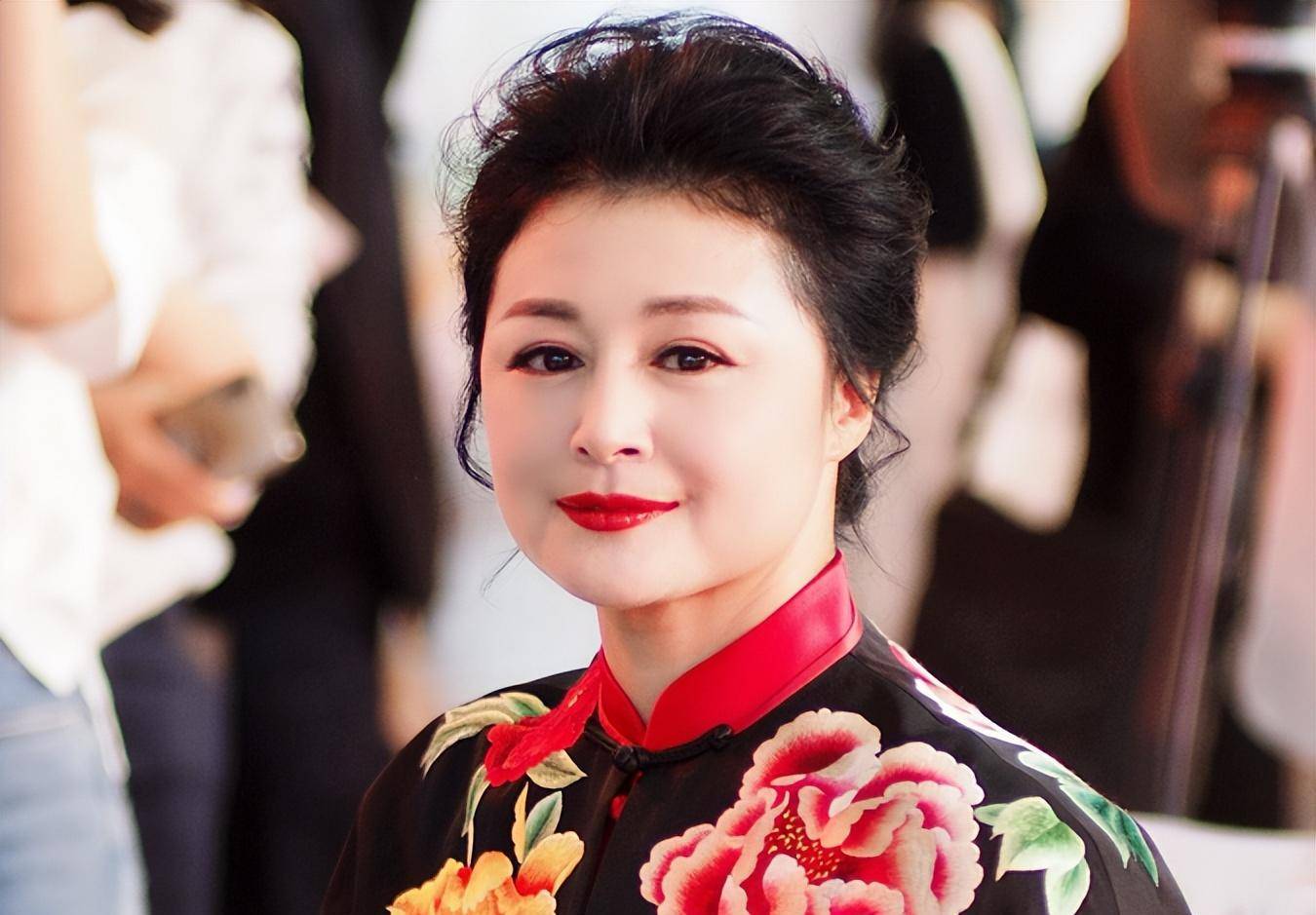 演员于月仙:无儿无女去世,但她和丈夫的爱情仍令人泪目_张学松_父母