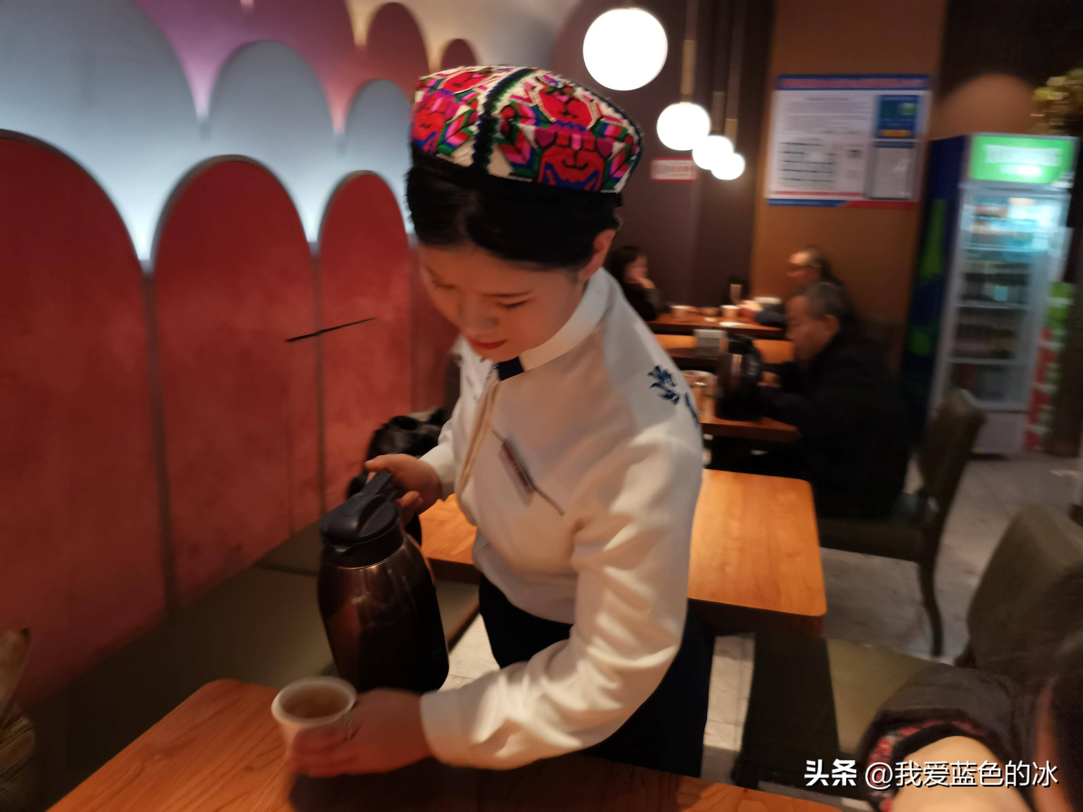 在克拉玛依这顿午餐吃的挺满意的_店里_习惯_薄饼