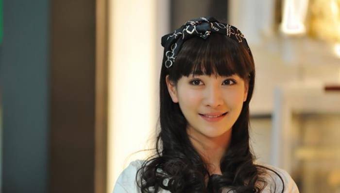 "安陵容"陶昕然演《女士的法则》:更新8集无人识,镜头不超5个_剧中