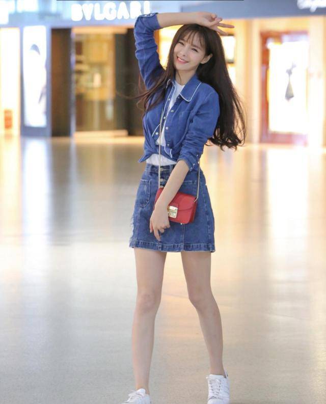 沈梦辰穿得不好看,牛仔裤只有两个扣子,而且还很时髦!