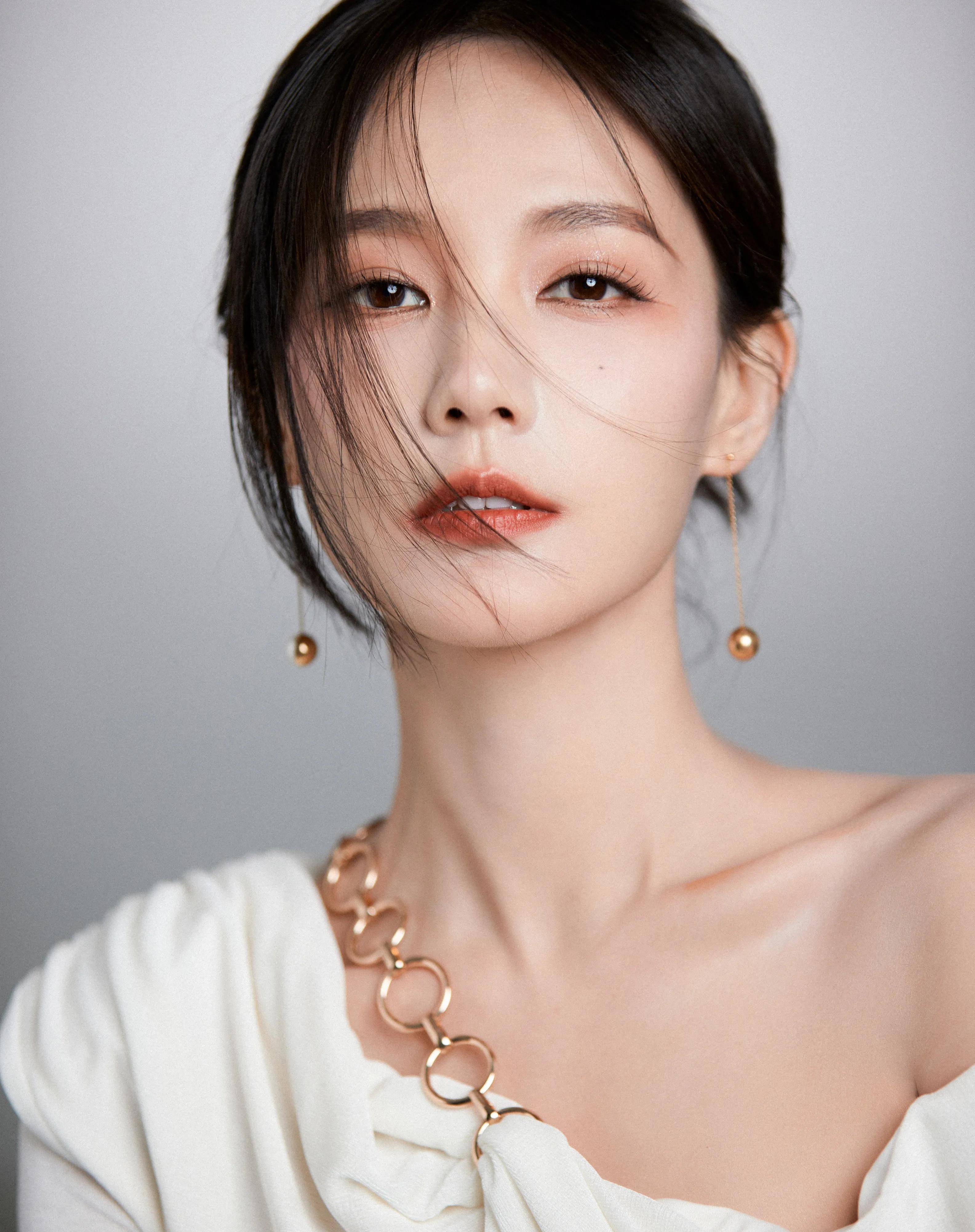 [玫瑰][玫瑰][玫瑰][玫瑰][玫瑰]还有《狂飙》的孟珏,《媚者无疆》的