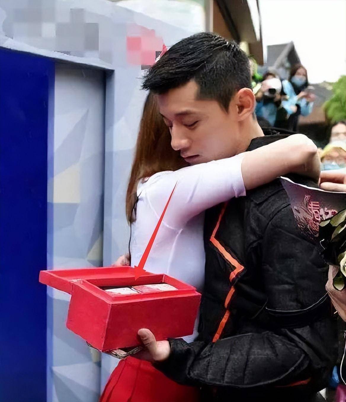 张继科张蕊未婚生子,前夫是白百何现老公,控股张继科旗下公司!