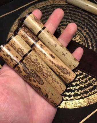 古代的火折子是用什么做的?为什么一吹就着火?