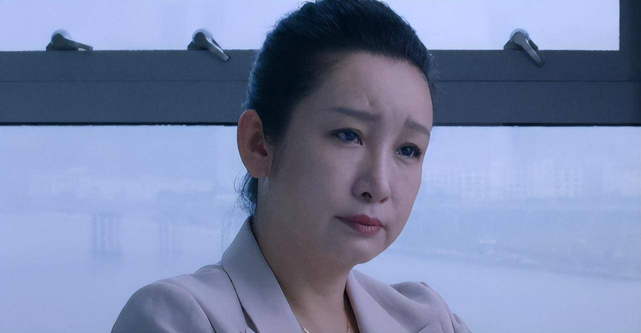 高颜值被打回原形 演技再好也拉垮_秦海璐_观众_额头