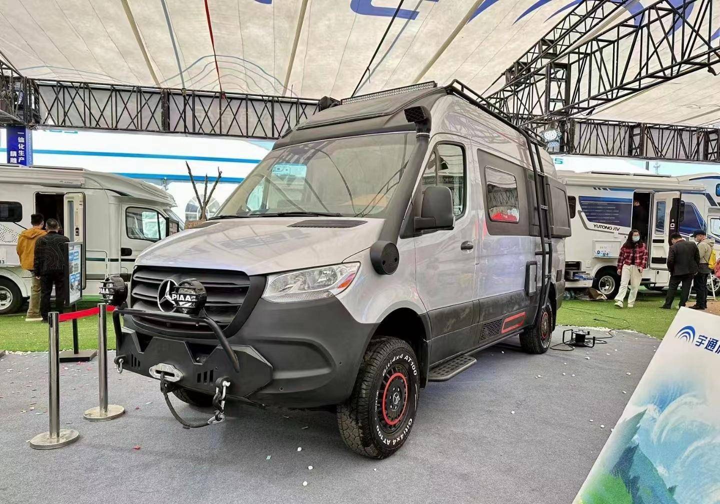 0t柴油四驱越野b型房车,带您轻松惬意上山下水_搜狐汽车_搜狐网