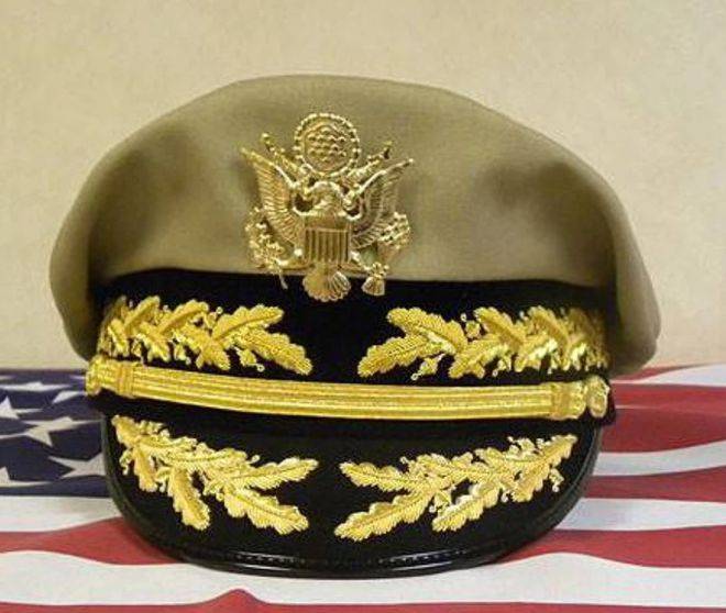 麦克阿瑟的军帽为啥是独一无二的?
