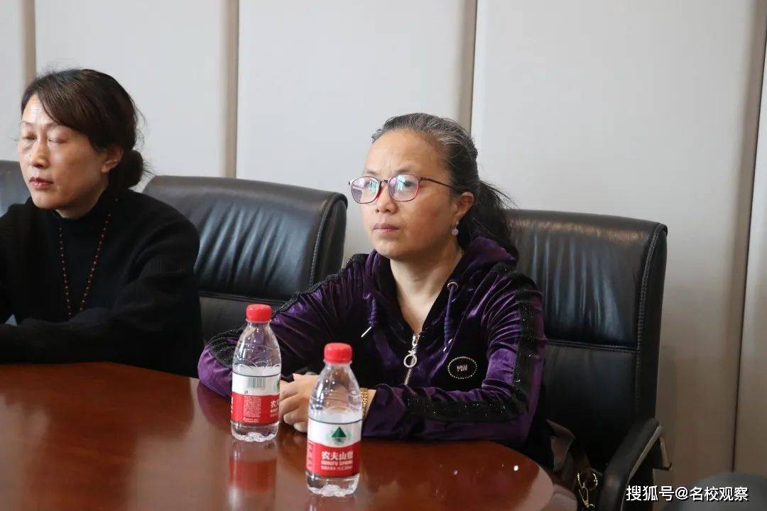 什邡中学副校长林莉一行到访德阳成外!_交流_管理_年级