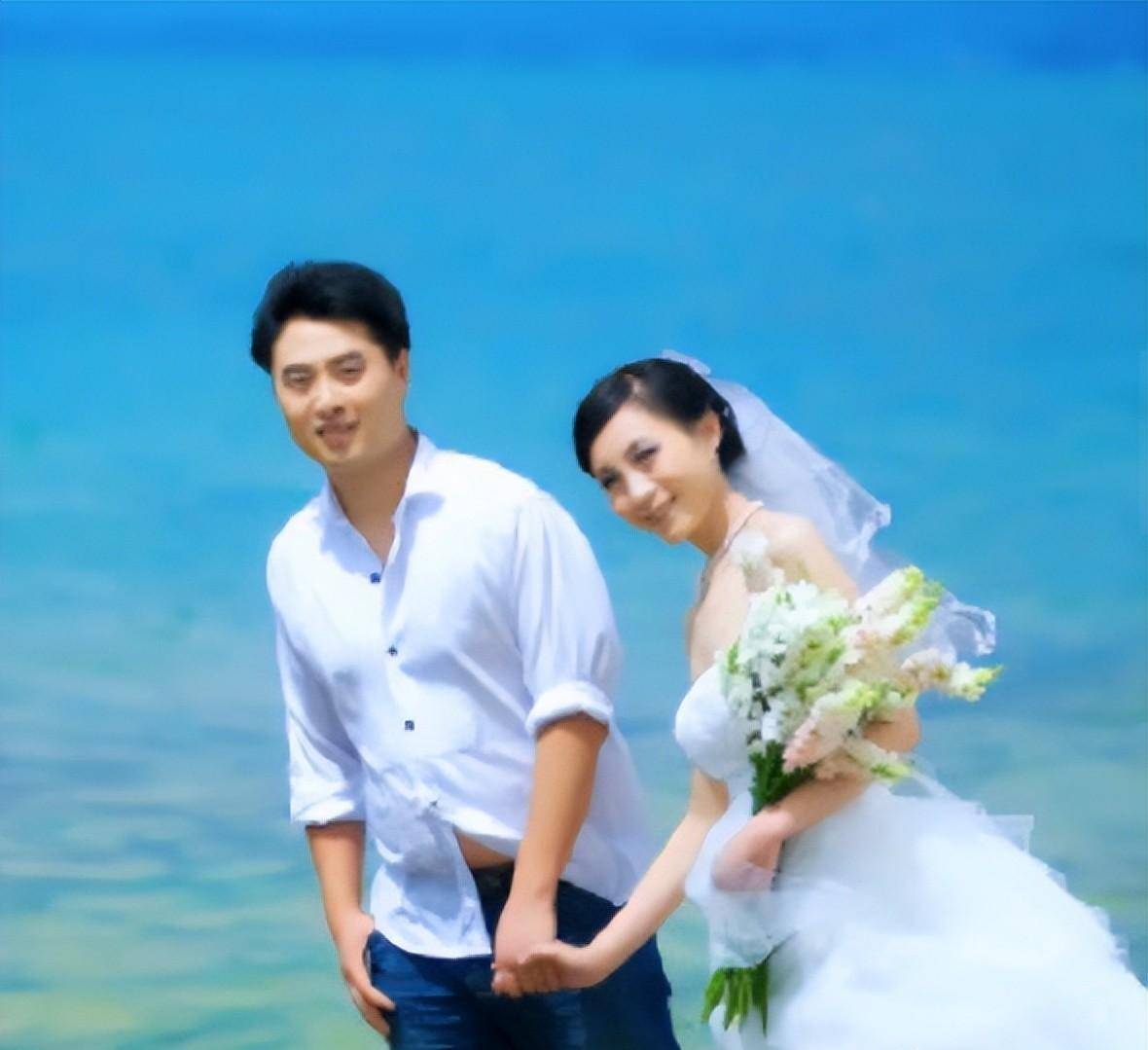 电视主持人杨丹和丈夫丁克15年愁坏婆婆,40岁高龄产女全家乐开怀_佟强