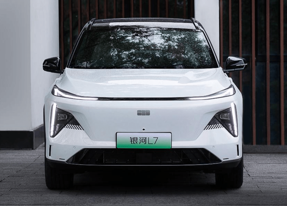 银河l7银河炫彩白成为上海车展焦点,宋plus dmi羡慕了_搜狐汽车_搜狐