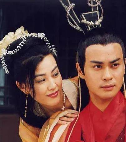 朱晏_因为_角色