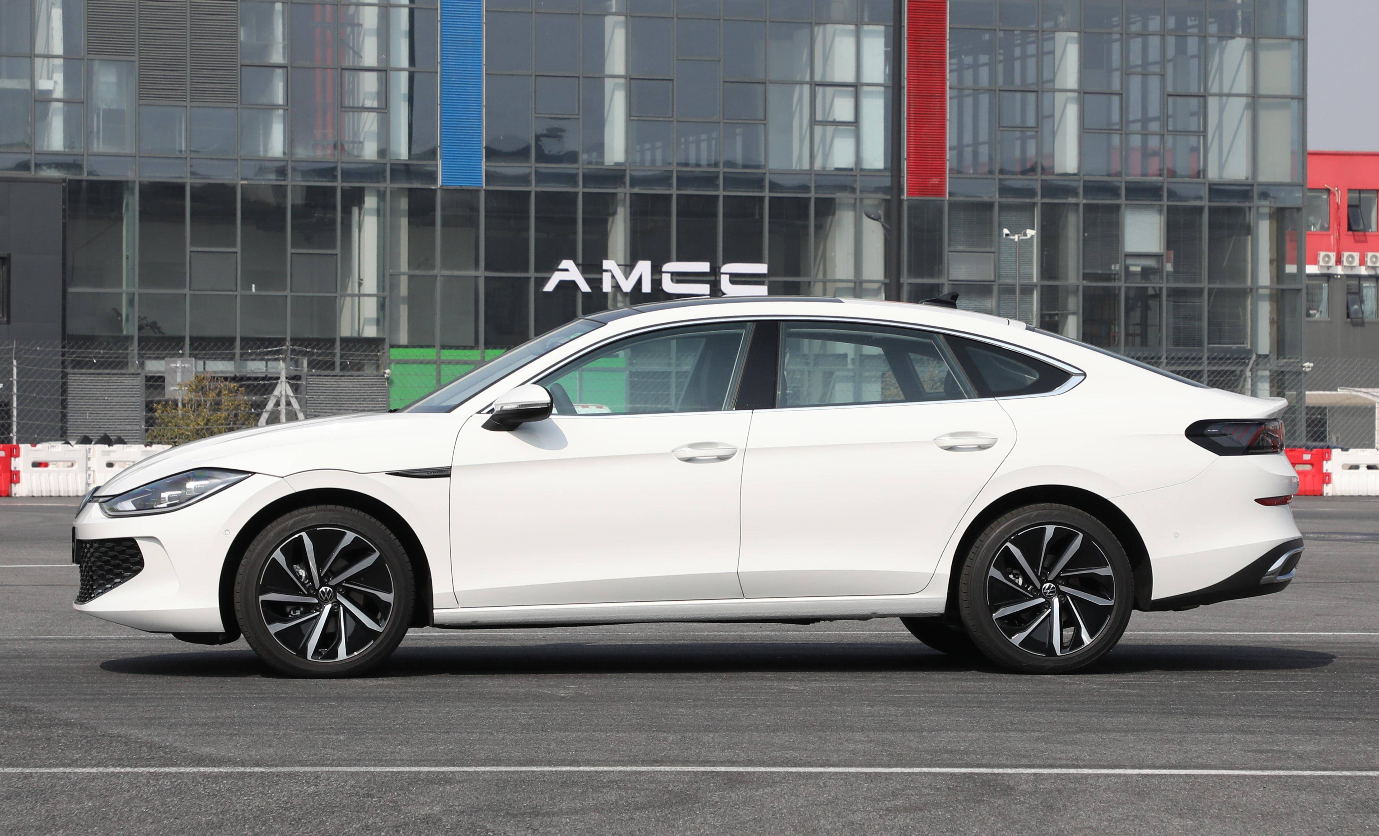 适合年轻人吗?_搜狐汽车_搜狐网