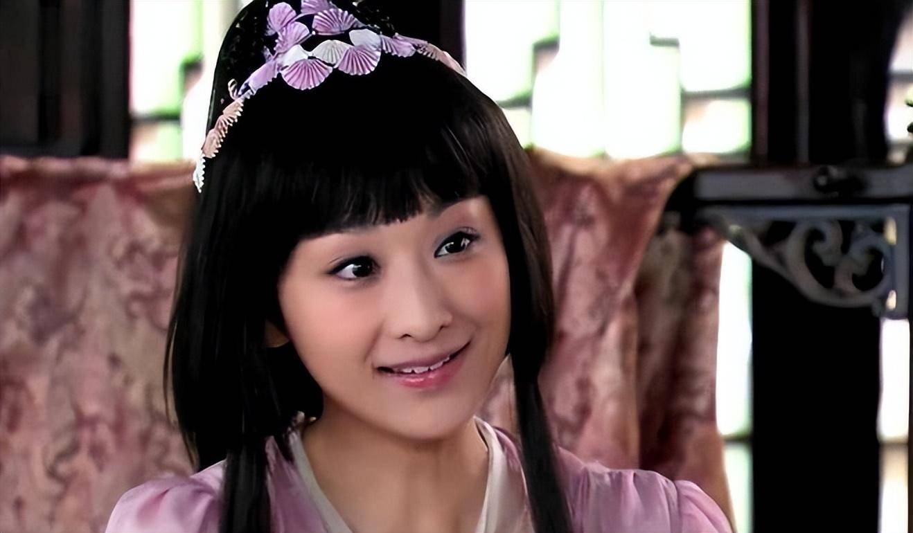 "古装美人"穆婷婷,23岁走红,30岁过气,自嘲"不属于娱乐圈"_父亲_继母