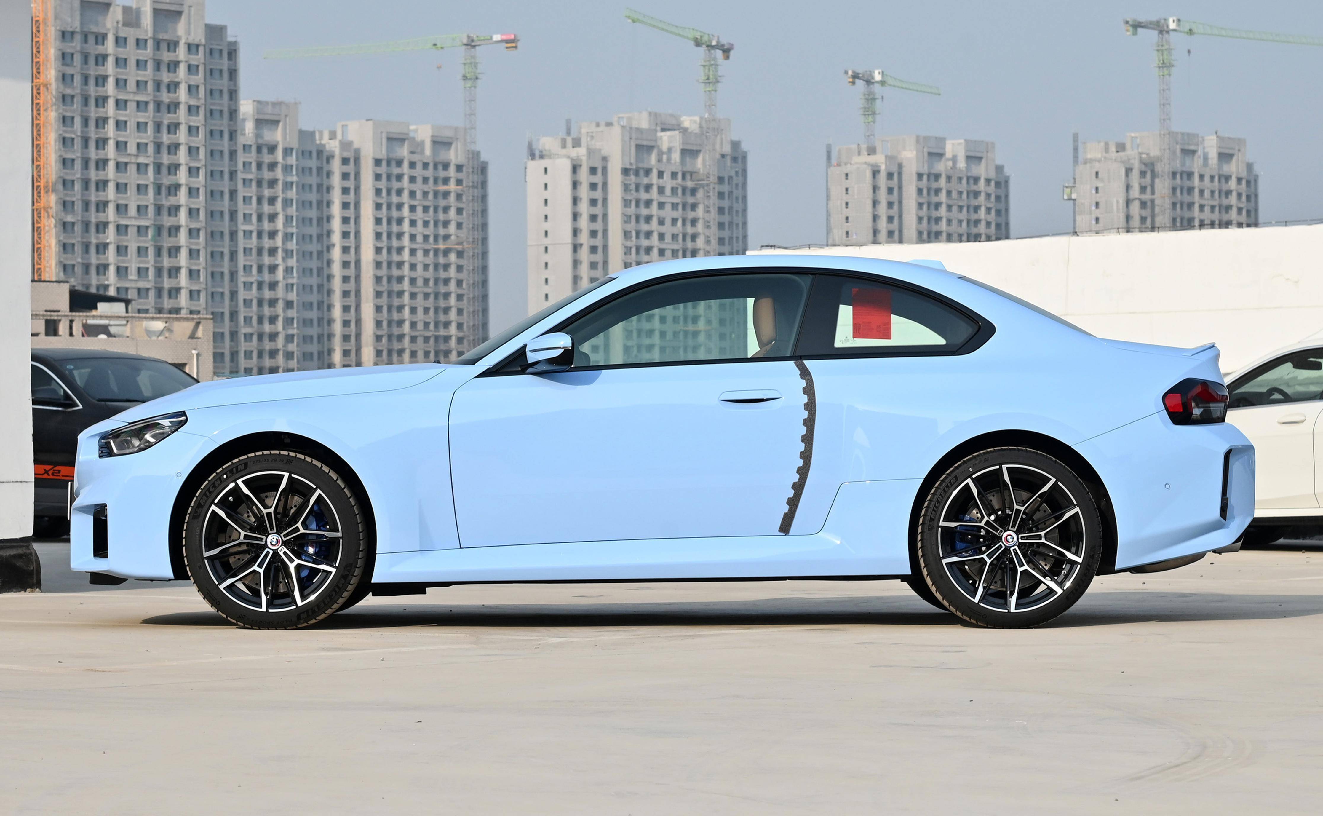 喜欢宝马可以看这台车,6缸460匹马力,4.1秒破百,不比z4香?