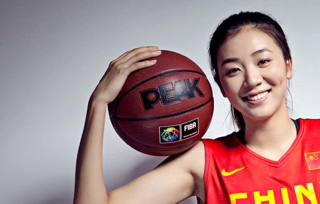 李梦事情持续发酵,别急!