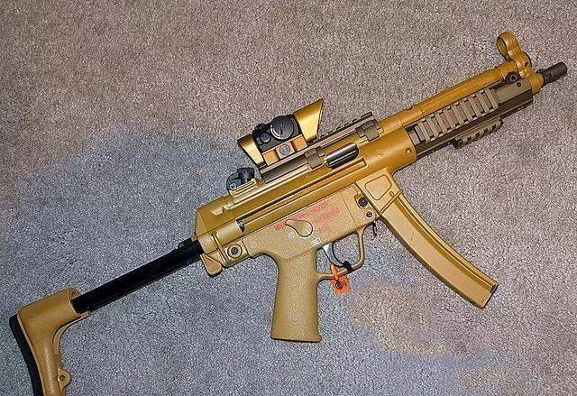 著名的mp5冲锋枪,改造后再续辉煌!_塑料_公司_枪管