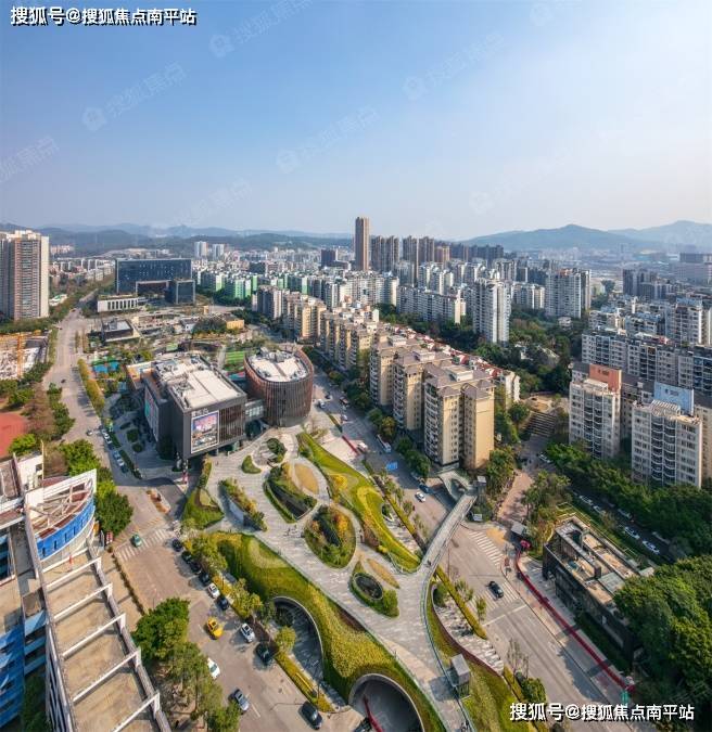 地处白云新城南北轴心之上的嘉禾望岗枢纽片区,是岭南新世界综合发展