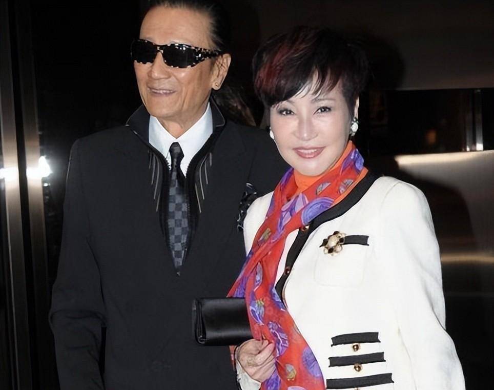 被谢贤"包养"12年,用青春换来2000万,38岁的coco如今怎么样了_狄波拉