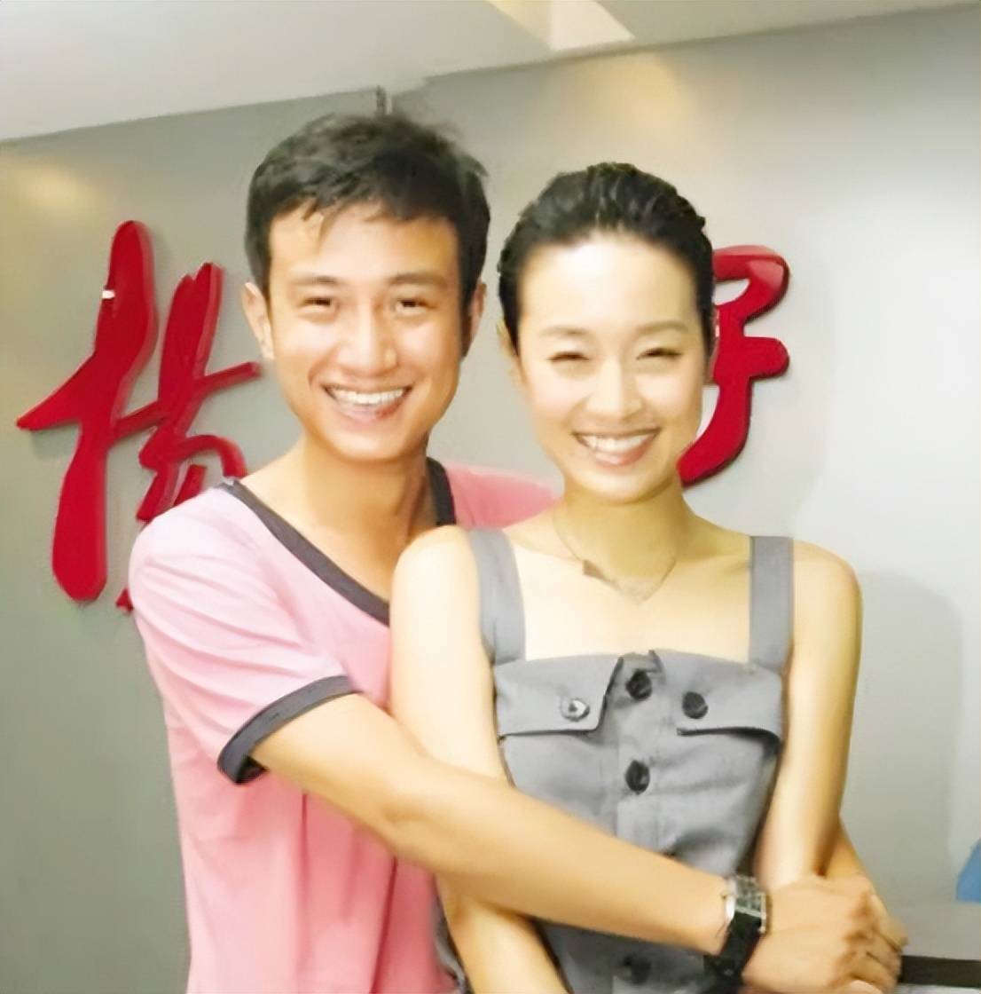 马伊琍:与文章离婚四年,人间清醒专注事业,只做自己的女主角_感情