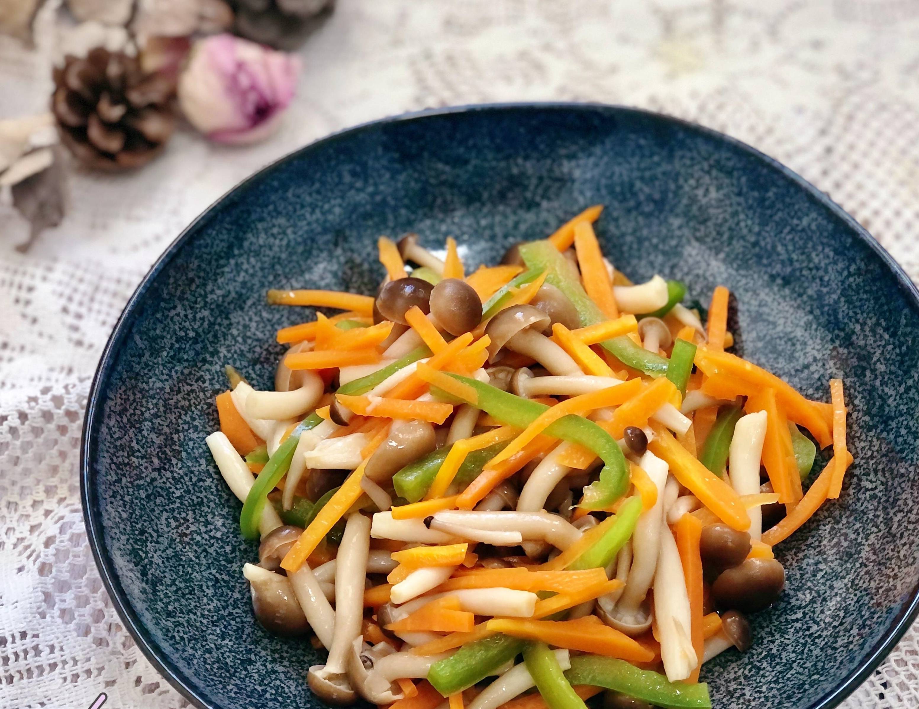 天一热就想吃爽口的饭菜,6道快手家常菜,简单又营养,适合夏天_用料_胡