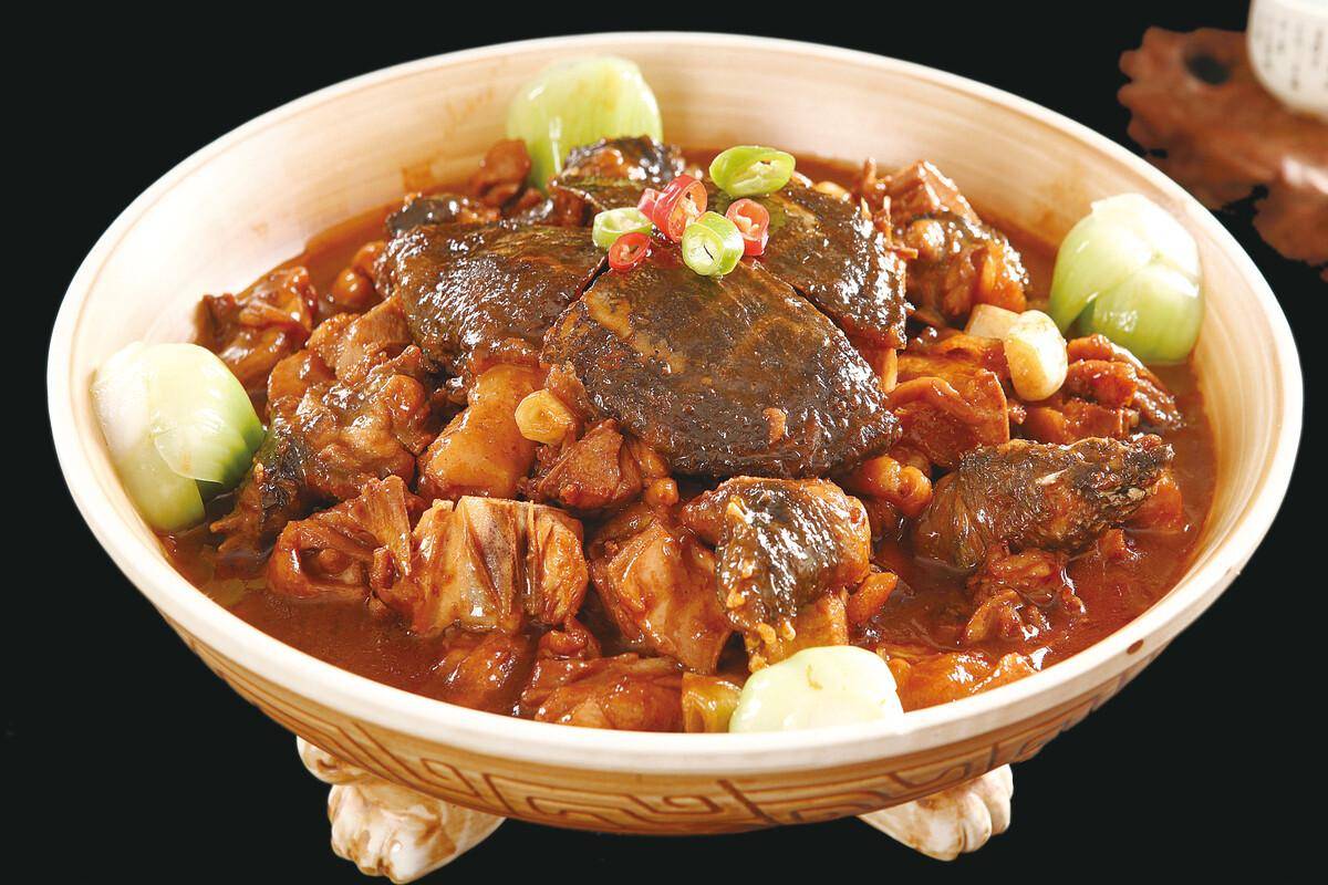 教你营养好吃的甲鱼炖鸡肉,美味解馋超过瘾,最后连汤汁都不剩_美食