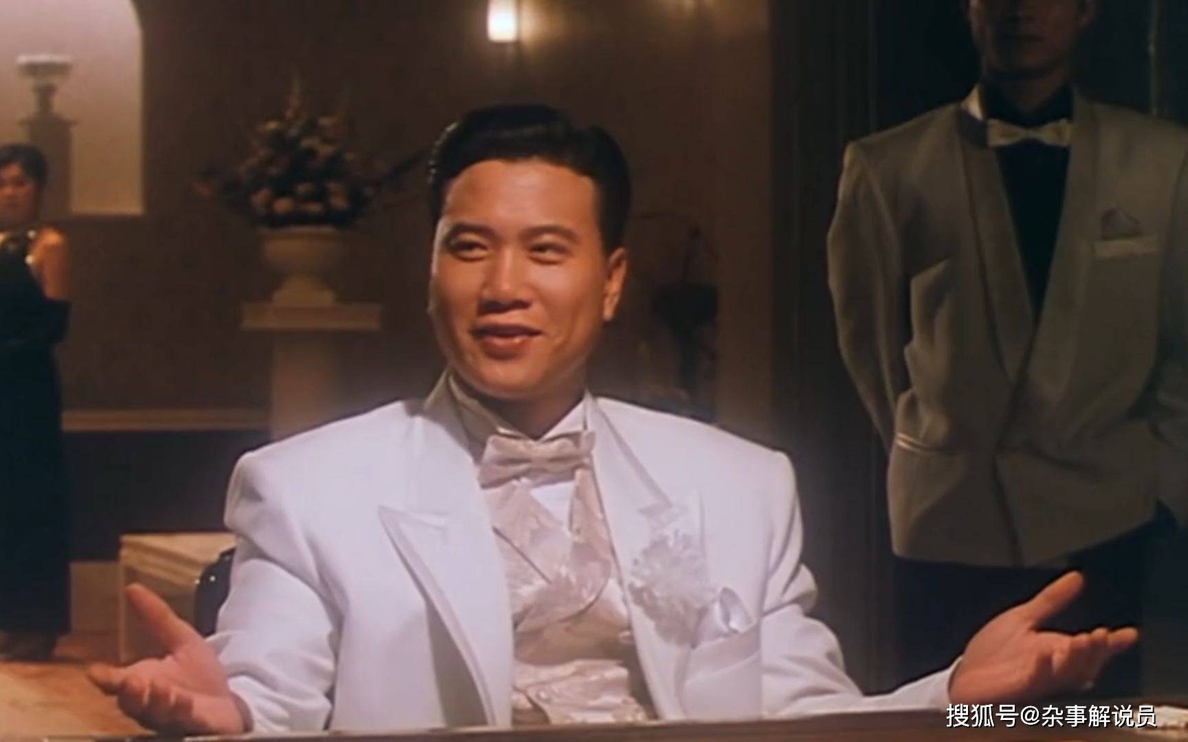 1997年,万梓良与郑伊健,陈小春主演了电影《古惑仔之战无不胜》系列