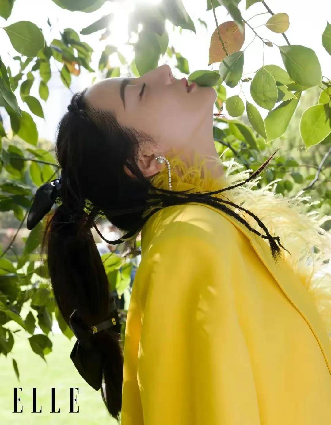 elle五月刊的迪丽热巴:优雅与时尚的完美结合!_封面_魅力_女性