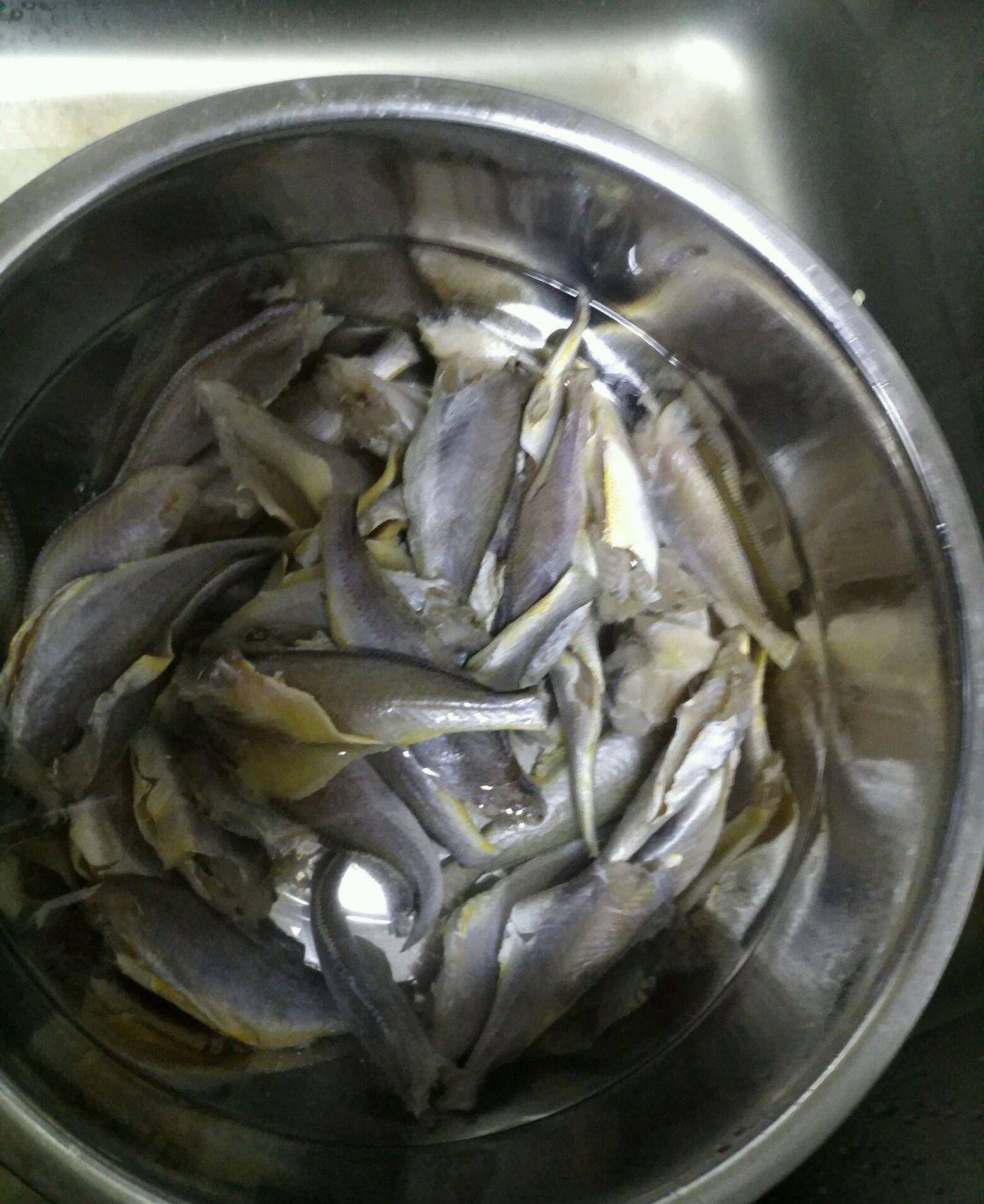 红烧鲫头鱼的做法