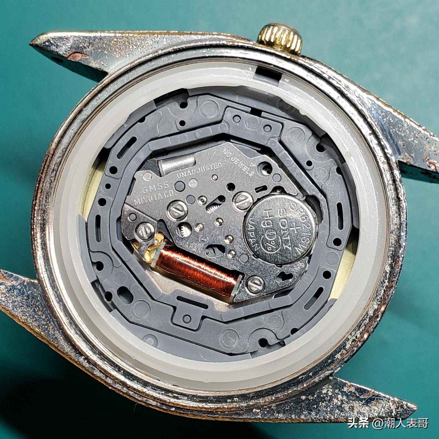 日表鉴赏之宝路华石英手表美丽_机芯_音叉_品牌