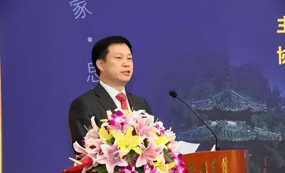 谁才是"包养"界的天花板?_情妇_潘玉梅_赖小民