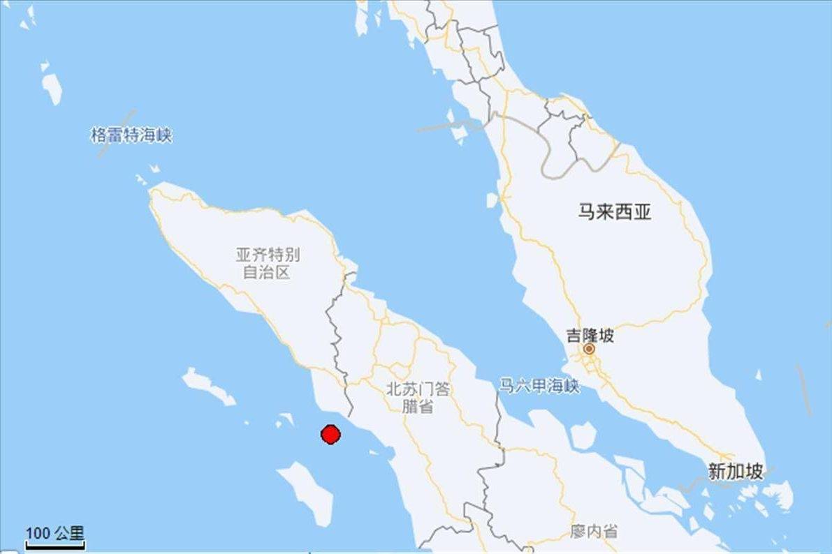 1级地震的震中位于北苏门答腊省南尼亚斯县的特鲁克达拉姆市东南约170