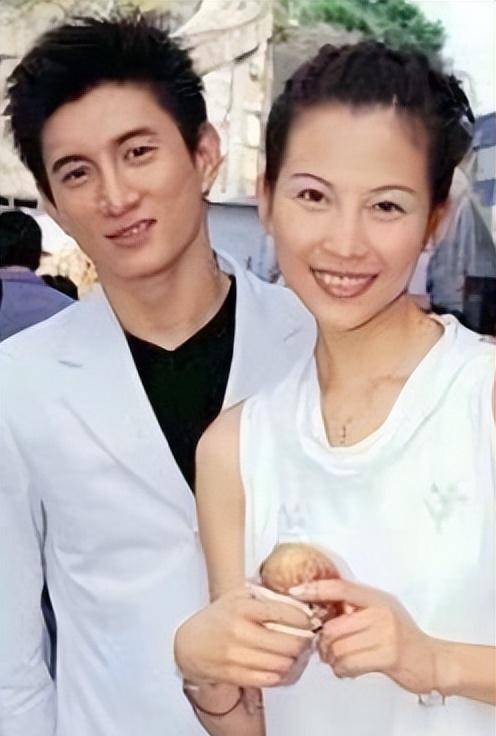 吴奇隆:原生家庭不幸,感情不顺,与刘诗诗结婚后终于收获幸福_苏有朋