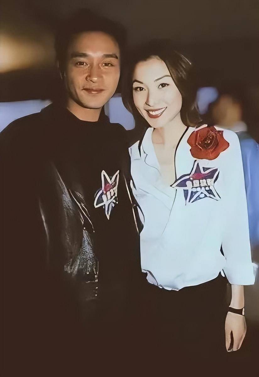 张国荣说:"她是香港最美丽的女人.