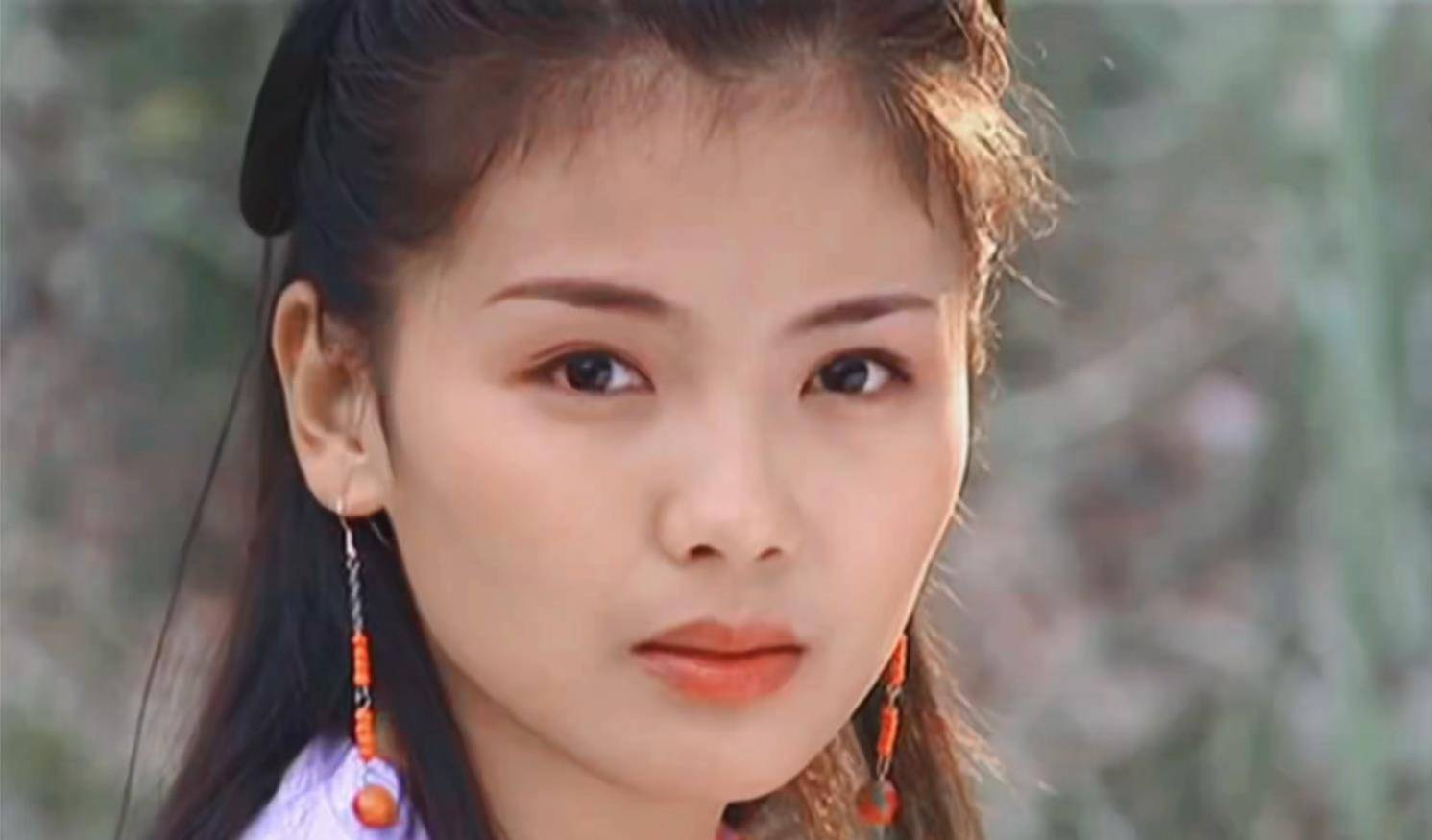 45岁刘涛被质疑整容,网友直呼认不出,像换了一张脸越活越年轻_王珂