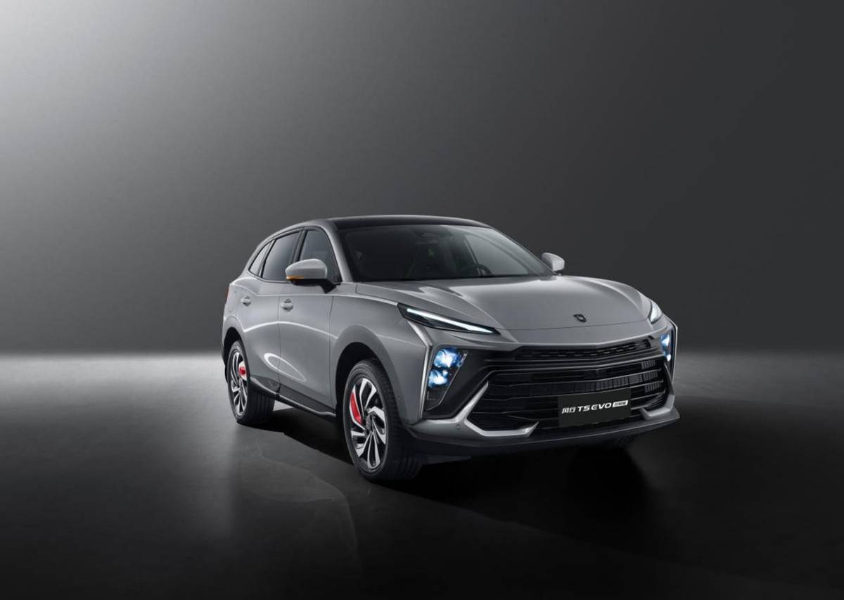 39万起售,东风风行t5 evo狂飙版即将上市,搭载1.