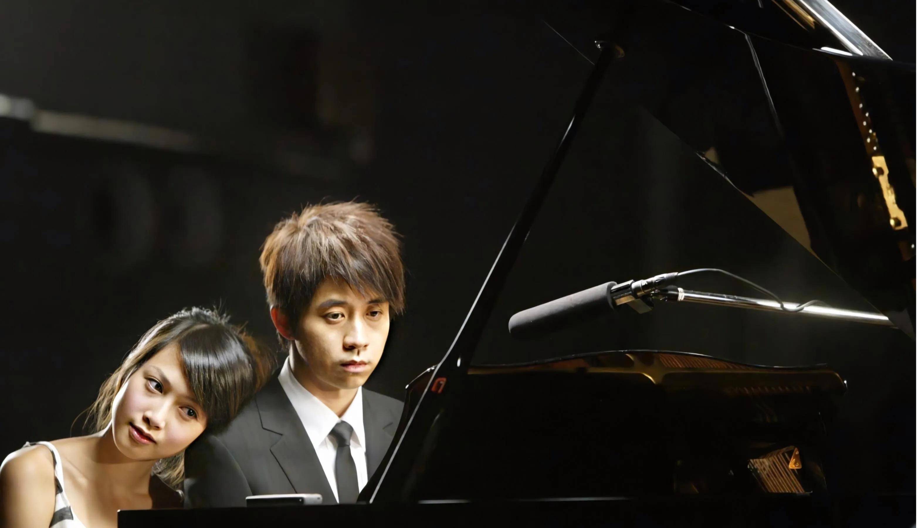 品冠的发行过专辑《疼你的责任》.后来还结婚生子,有一儿一女.