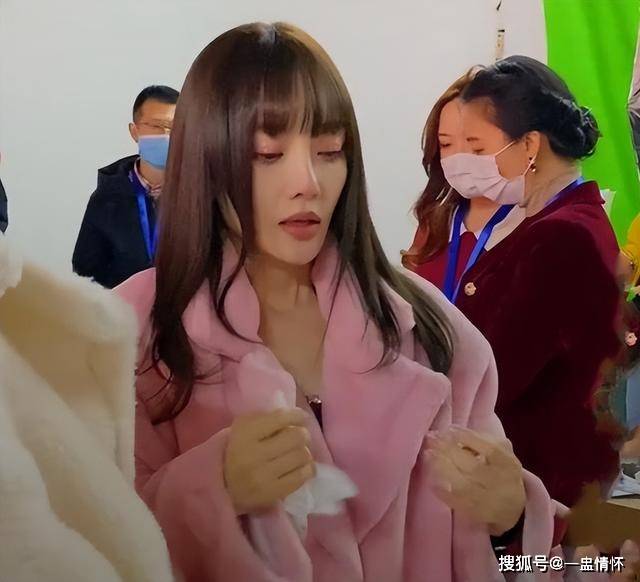 pgone发长文为音乐崛起:想做一个正常人都难啊_one_李小璐_错误