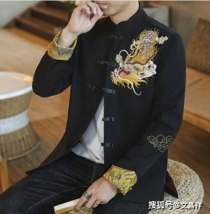 春秋丁面料是什么？（adⅰdas春秋款）