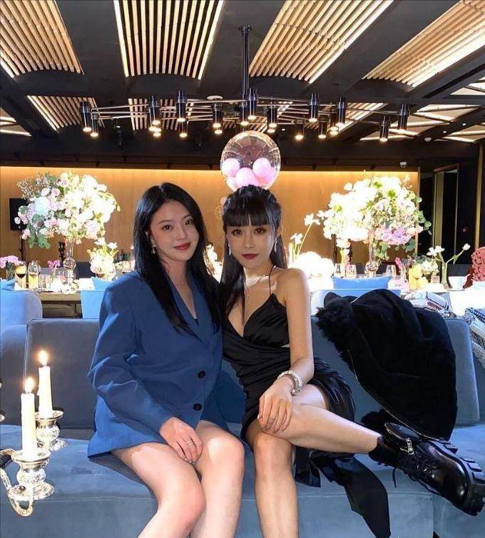 王文也:拉踩欧阳娜娜嘲讽大众,后被李成儒狠批,她为何如此招黑_霍思燕