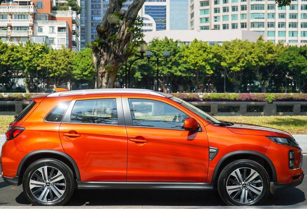 全新三菱劲炫上市,比逍客出色,油耗6.6l 国六,9.