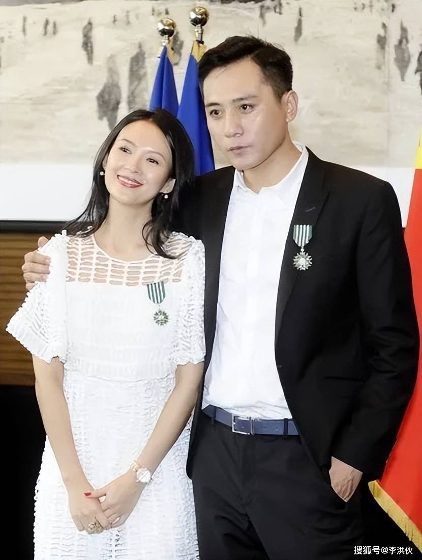 过气比不上爆红的,章子怡被陈凯歌狠心推开,演尽了世态炎凉_张颂文