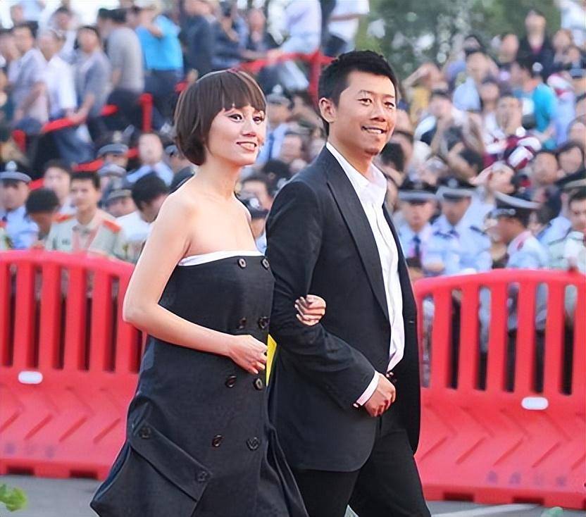 袁泉和吴越美在哪里?