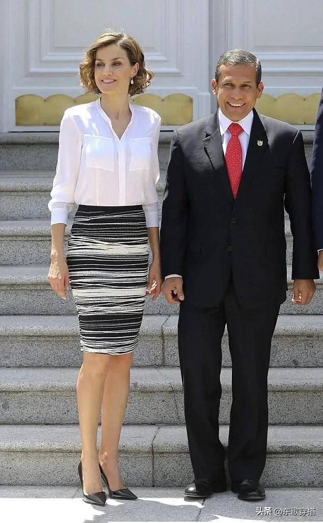 西班牙王妃完美演绎女士三件套,丝袜.高跟_大气_身材_时尚