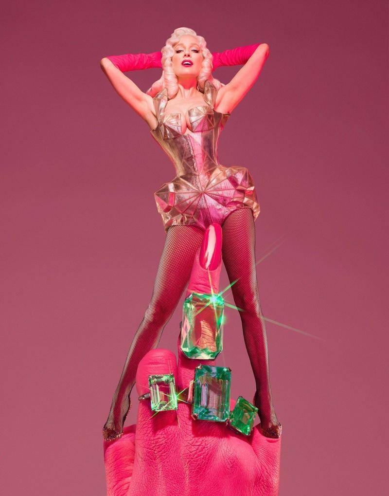 性感舞娘蒂塔·万提斯 (dita von teese)的时尚杂志大片_明星_珠宝