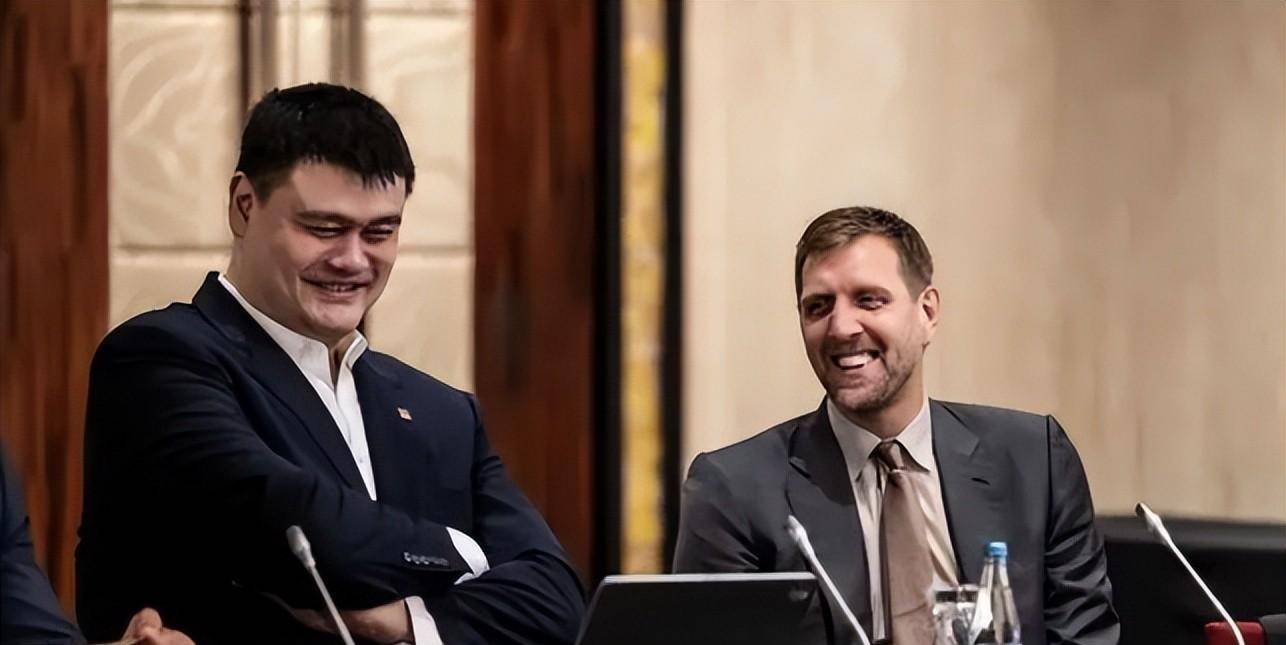 我們男籃獲重大喜訊，姚明喬帥霸氣表態，國外菲律賓臉色掛不住了
