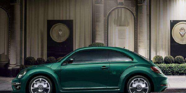 这种汽车,就是大众的甲壳虫翡翠绿系列.