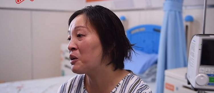 妈不会让你死:70后母亲捐肝救女_移植_女儿_申女士